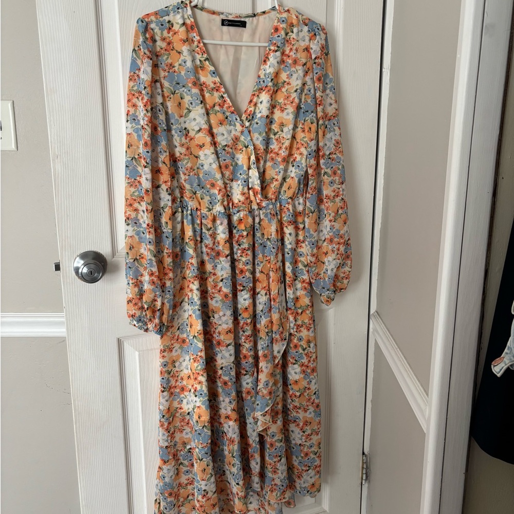 Elegant Floral Long Sleeve Dress